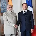 PM Modi send message to France president in French language