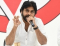 దీపావళి శుభాకాంక్షలు తెలిపిన పవన్ కల్యాణ్ !