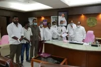 హోంమంత్రికి వినతి పత్రం అందజేసిన తెలంగాణ ఆటో మోటార్స్ డ్రైవర్ ట్రేడ్ యూనియన్