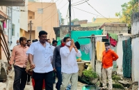 నియోజ‌క‌వ‌ర్గంలో ప‌ర్య‌టించిన ఏపీ దేవ‌దాయ శాఖ మంత్రి వెల్లంపల్లి