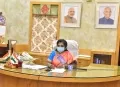 డా. బి.ఆర్. అంబేద్కర్ సార్వత్రిక విశ్వవిద్యాలయ అధికారులతో గవర్నర్ తమిళిసై వీడియో కాన్ఫరెన్స్
