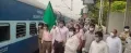 మధ్యప్రదేశ్ కు వెళ్లే శ్రామిక రైలును ప్రారంభించిన ఏపీ మంత్రి వెల్లంపల్లి శ్రీనివాసరావు