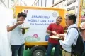 పేద‌లు, వ‌ల‌స కూలీల ఆక‌లి తీరుస్తున్న జీహెచ్‌ఎంసీ