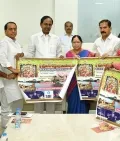 అమ్మవారి మహోత్సవాలకు సీఎం కేసీఆర్ దంపతులను ఆహ్వానించిన మంత్రి ఇంద్రకరణ్ రెడ్డి!