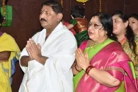 బాసర శ్రీ జ్ఞాన సరస్వతీ అమ్మవారిని దర్శించుకున్న తెలంగాణ రాష్ట్ర ఎలక్షన్ కమీషనర్