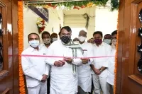 శాసనసభ భవనంలో వీడియో కాన్ఫరెన్స్ సౌకర్యాన్ని ప్రారంభించిన తెలంగాణ శాసనసభ సభాపతి 