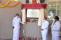 Venkaiah Naidu participates in the inauguration of new amenities centre at University of Hyderabad