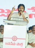 భవన నిర్మాణ కార్మికుల కష్టాల పరిష్కారానికి రెండు వారాల గడువు ఇస్తున్నాం: పవన్ కల్యాణ్ 

