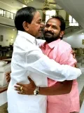 సీఎం కేసీఆర్ ఆశీర్వాదం తీసుకున్న మంత్రి శ్రీనివాస్ గౌడ్ 