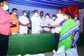 క‌రోనా నిర్మూల‌న‌కు రూ.2 ల‌క్ష‌ల విరాళం.. మంత్రి ఎర్రబెల్లికి అందజేసిన దాతలు