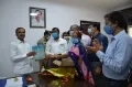 ఆయుష్ రక్ష కిట్స్ పంపిణీ కార్యక్రమాన్ని ప్రారంభించిన తెలంగాణ మంత్రి ఈటల 