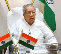 ఏపీలో తొలిసారి ఓటు హక్కు వినియోగించుకోనున్న గవర్నర్ దంపతులు
