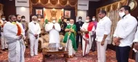 రాజ్ భవన్ లో నిరాడంబరంగా నూతన సంవత్సర వేడుకలు