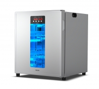 Signify adds an extra layer of safety with new UV-C disinfection lighting products for the professional market
