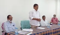 మగ్గంపై నూతన డిజైన్లను ఆవిష్కరించండి: ఆప్కో చైర్మన్ చిల్లపల్లి మోహనరావు