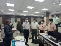 జీహెచ్ఎంసీ పరిధిలో కోవిడ్ కంట్రోల్ రూమ్.. ప్రత్యేక నంబర్ ఏర్పాటు