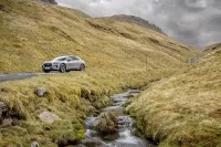 Jaguar I-Pace completes everesting challenge on a single charge with Olympic cycling ace at the wheel 
