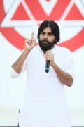 అరాచక శక్తులతో దాడి చేయిస్తే వెనకడుగు వేస్తారనుకోవద్దు: పవన్ కల్యాణ్ 