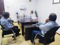 సీజనల్ వ్యాధులపై మంత్రి ఈటల సమీక్ష