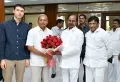 సీఎం కేసీఆర్ ను కలిసిన ఎమ్మెల్యే చెన్నమనేని రమేశ్!