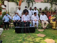 పంటలసాగులో మార్పులు రావాలి: మంత్రి సింగిరెడ్డి నిరంజన్ రెడ్డి