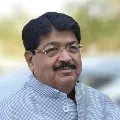 Parimal Natwani appreciates forest officials who rescued an elephant in Chittoor district