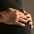 Migrant pregnanat women worker delivers