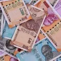 Currency notes in front of houses Chennai people shoking