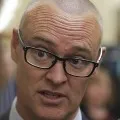New Zealand Minister Demoted who Drove Family To Beach in Lockdown