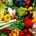 Jeweller in Jaipur sells vegetables due to lock down