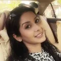Actress Simran Khanna takes divorce from husband