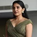 Niveda thomas is going to play a role in pushpa movie