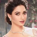 Tamanna helps migrated labour in Mumbai