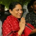 Chandrababu wishes Kotla Sujathamma on her birthday