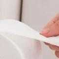American using water instead of toilet papers