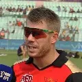 Fan requests Warner for Mind Block song as the cricketer responded