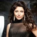 Kanika Kapoor Family fires on Health Officials
