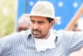 Krish gives title to Manoj