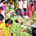 super croud in telugu states rythu bajars